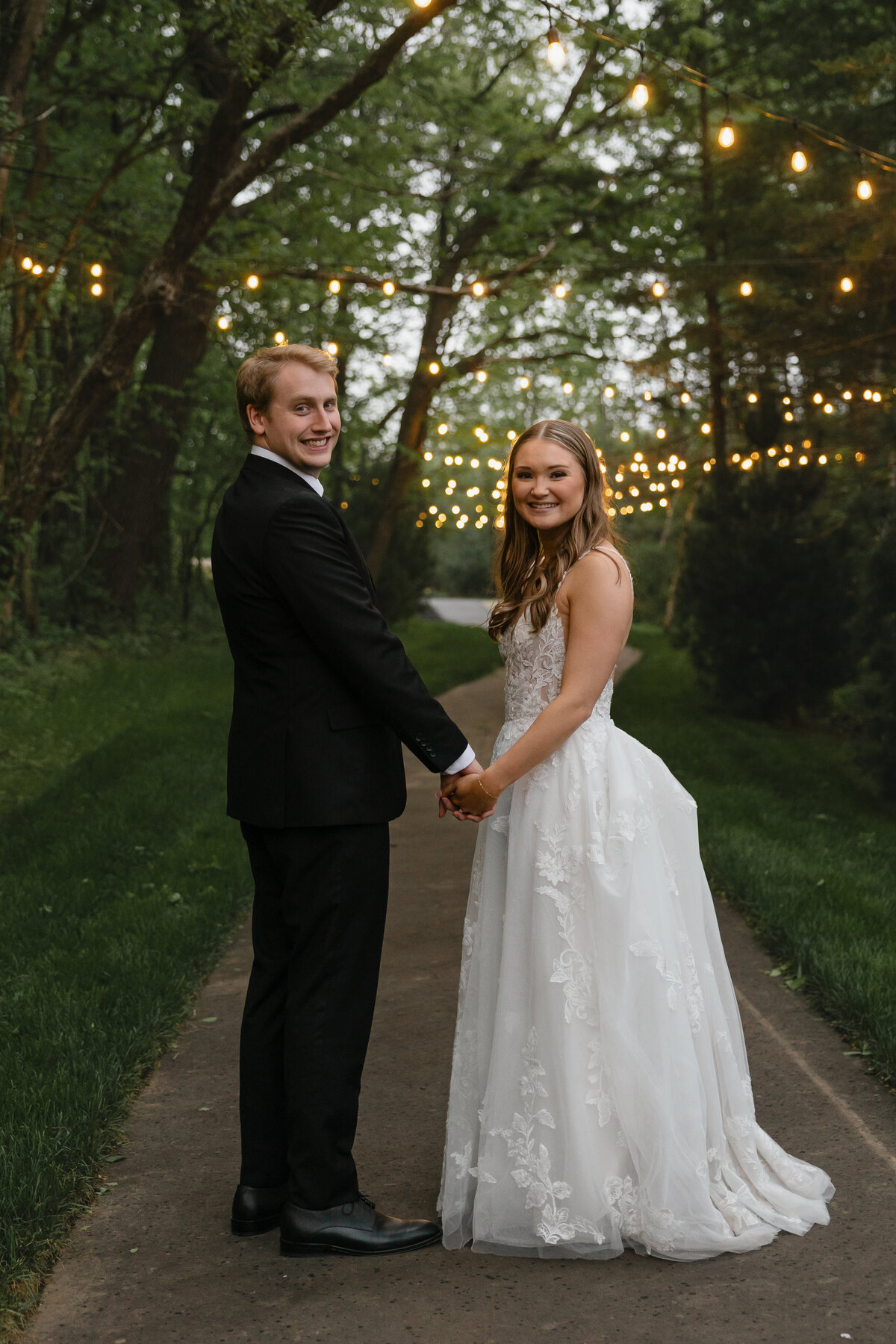 Katelyn and Josiah's Pepin, Wisconsin Wedding Photography-670