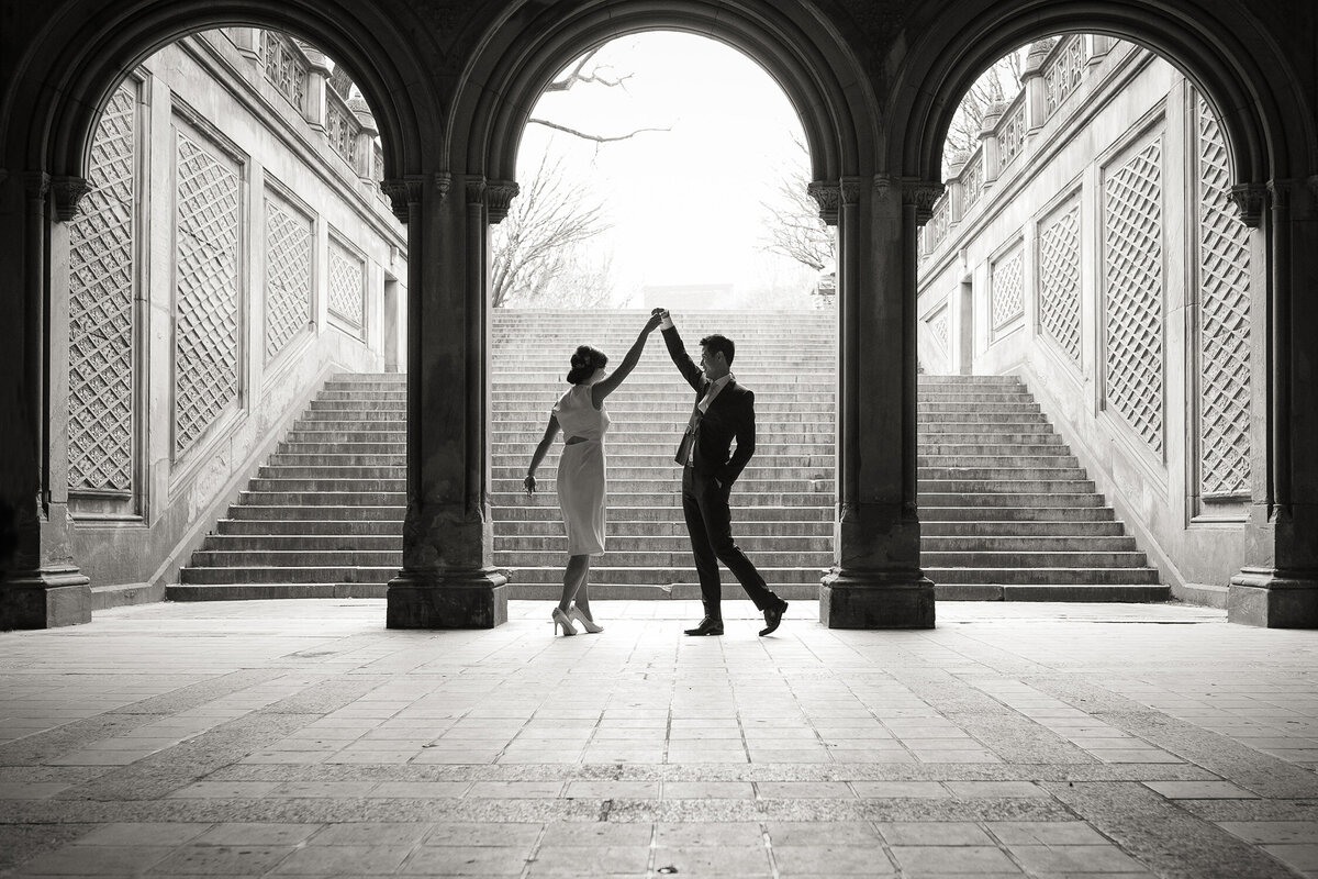central-park-bethesda-fountain-engagement-photo