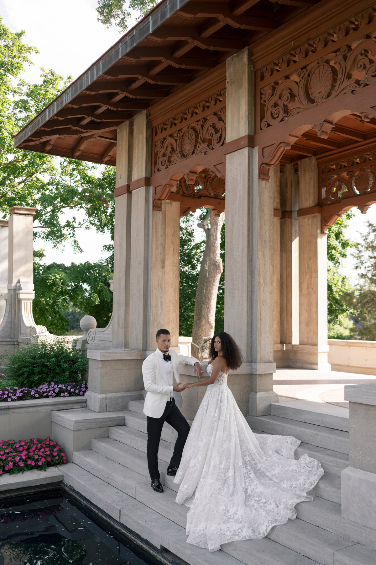 Berlez-Chicago-Wedding-Photographer-samantha-li-bridal-Eve-of-Milady-Armour-House-Editorial-189