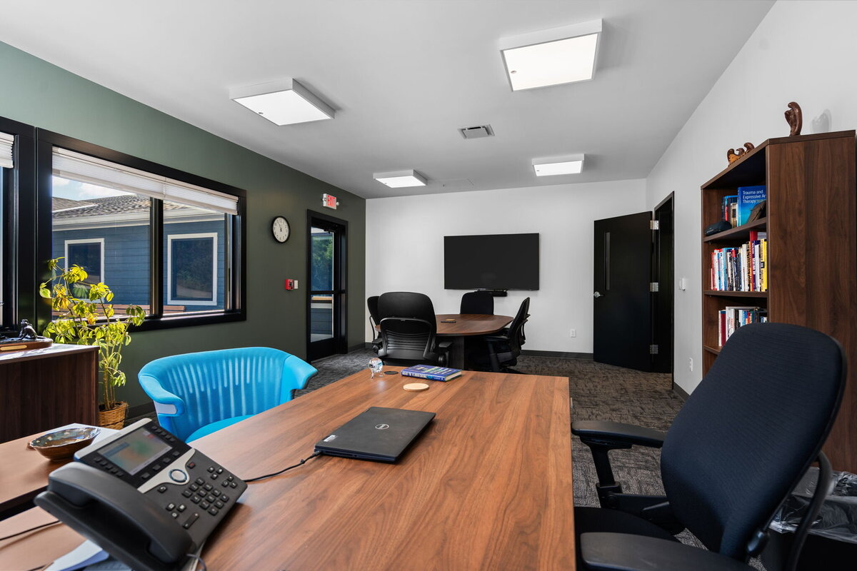 131-web-or-mls-JEL09015