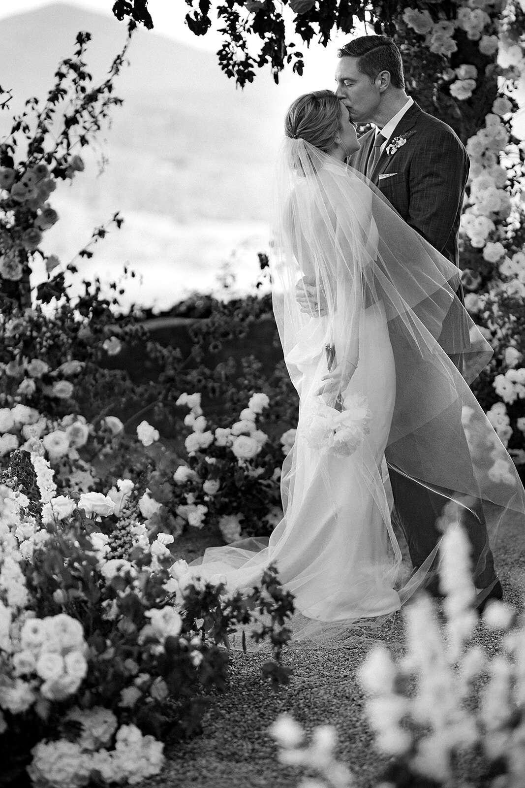 Laura+Hunter_MonteverdiTuscanyItalyWedding_2022_MASHAIDA-9970 copy_websize