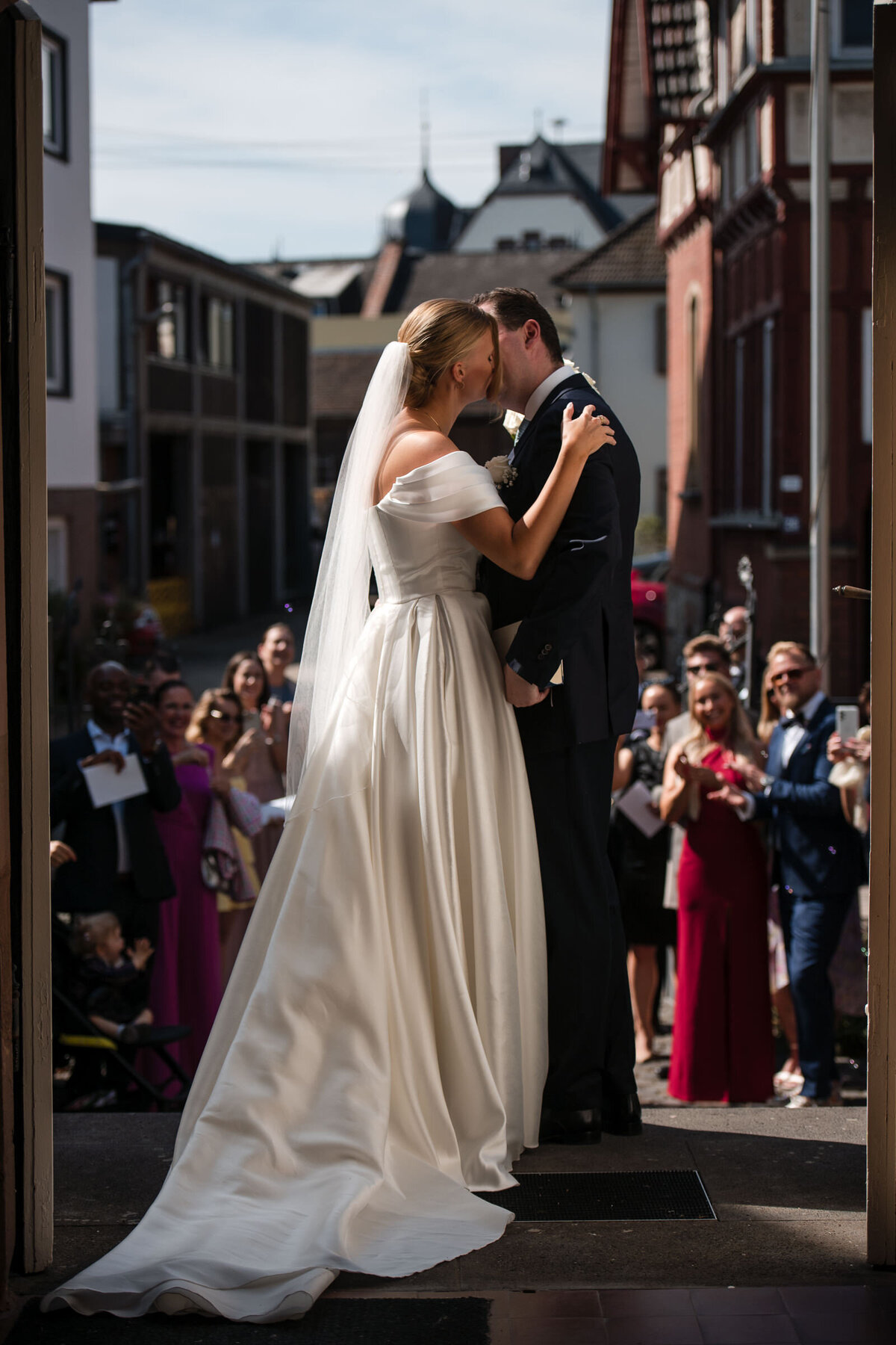 001_Burg_Schwarzenstein_Hochzeit_Castle_Rheingau_Weddings_by_Saskia_Marloh_Photographer_jv