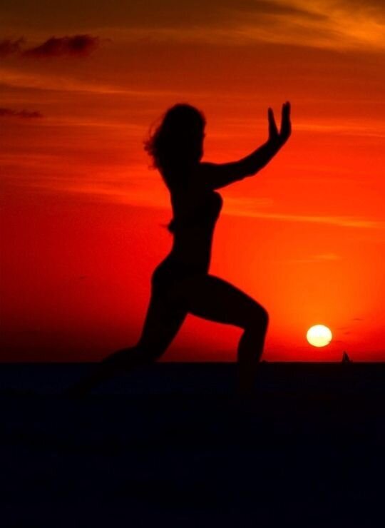 beautiful-girl-woman-red-sunrise-yoga-miracle-morning