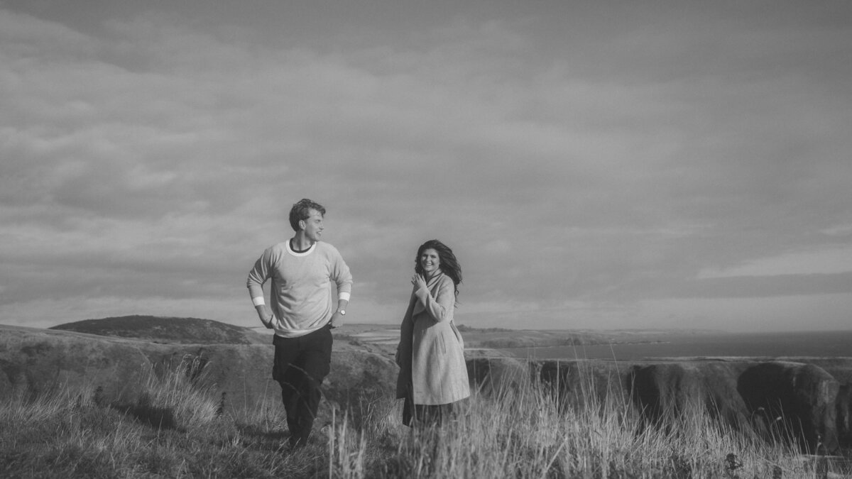 SecretProposal-TheSwiechs-Brandon&McKennaDunnotarCastleScotland-82