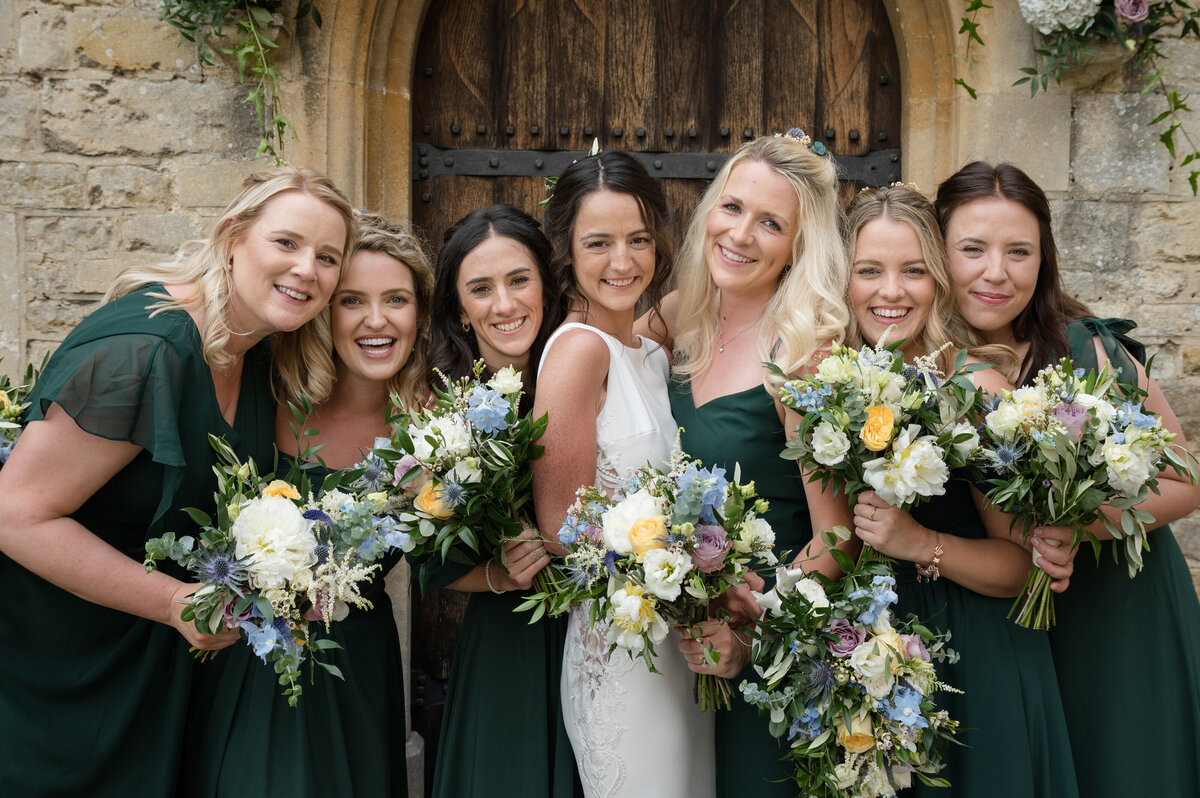 Notley-Abbey-wedding-photography-1093