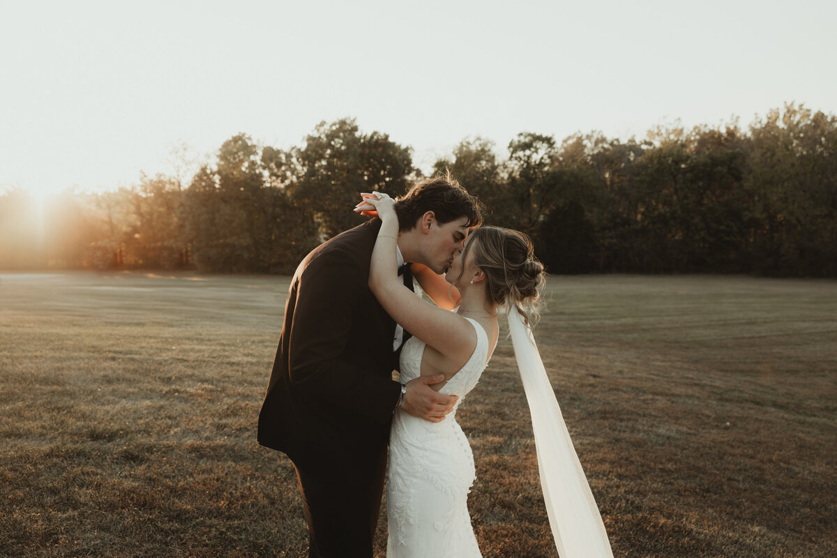 natalieandgarrettwedding_emilyarwinephotography-79