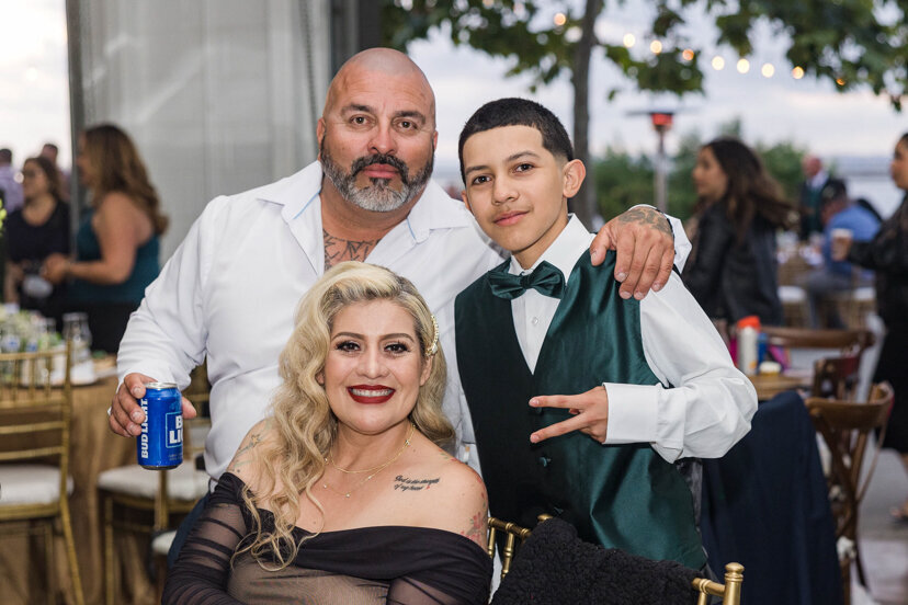 family-smiling-quinceanera