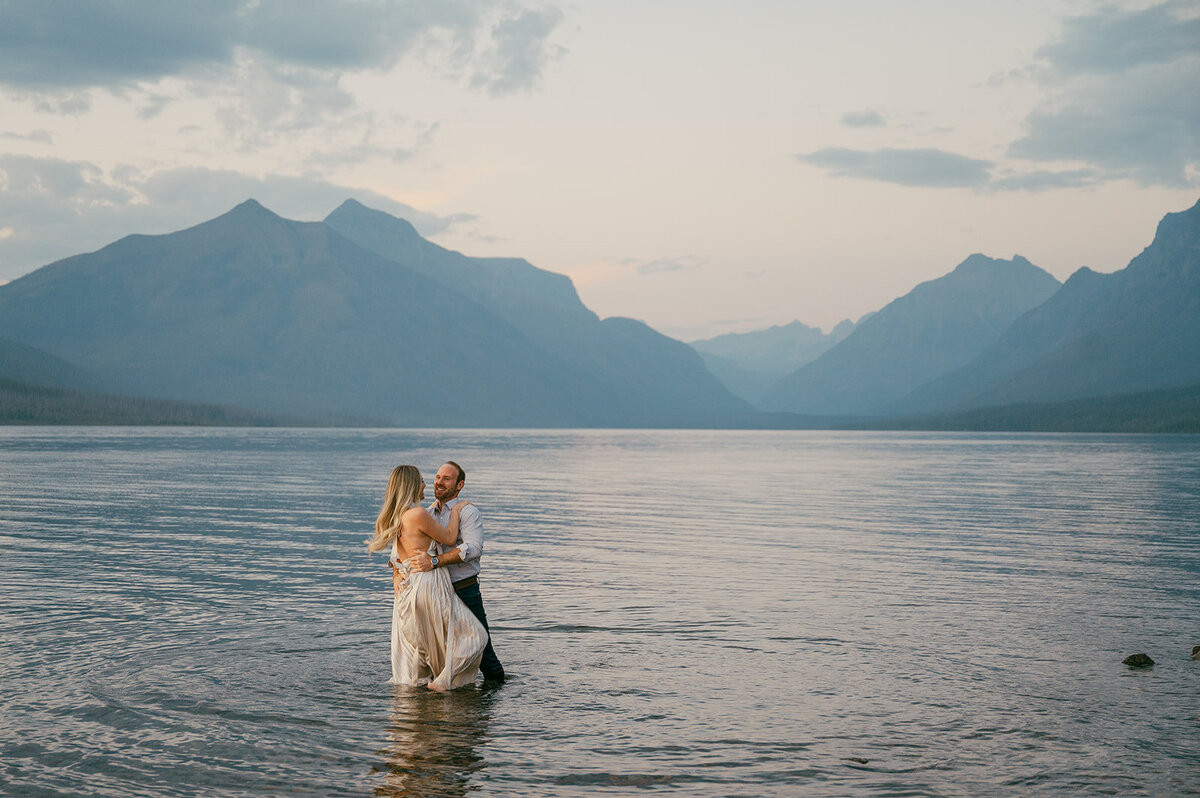 vintage-hollywood-glacier-national-park-elopement-presley-gray-photo1548