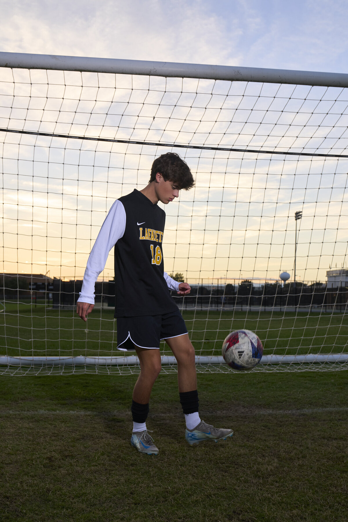 St. Louis senior photographer. senior guy soccer photos. Blanca Parciak Photography _58 (17)