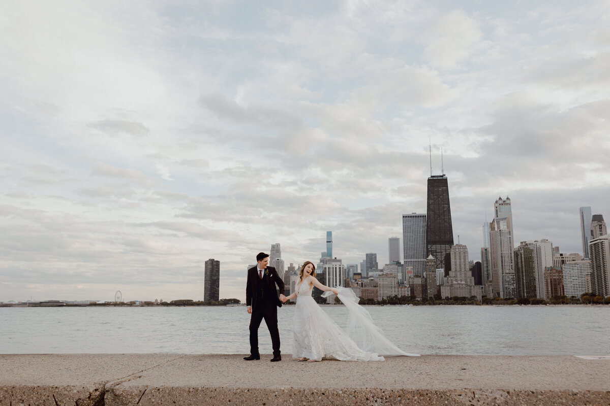 CHICAGO-WEDDING-PHOTOGRAPHER-MEGAN-SAUL-SKYLINE (46 of 137)