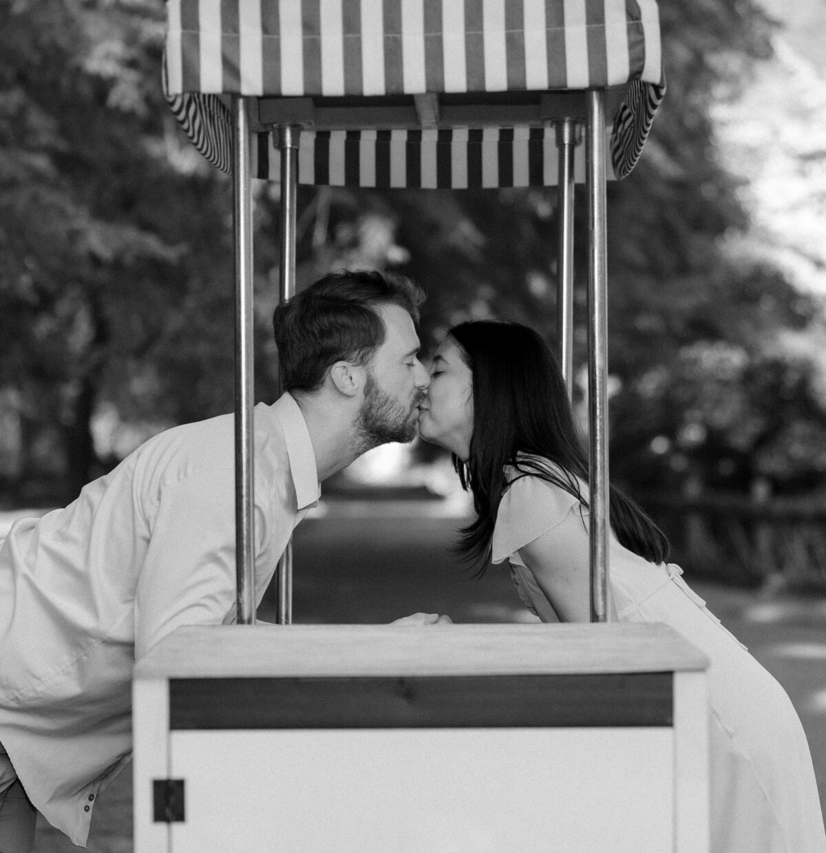 22025RyanPloyEngagementSessionElmBankMassachusettsTruetoColorCinematicSymulaMediaGroupWeddingPhotographyNewEngland-59