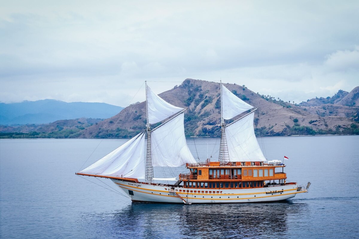 Sanctuary Luxury Yacht Bali - DJI_20240729085321_0236_D