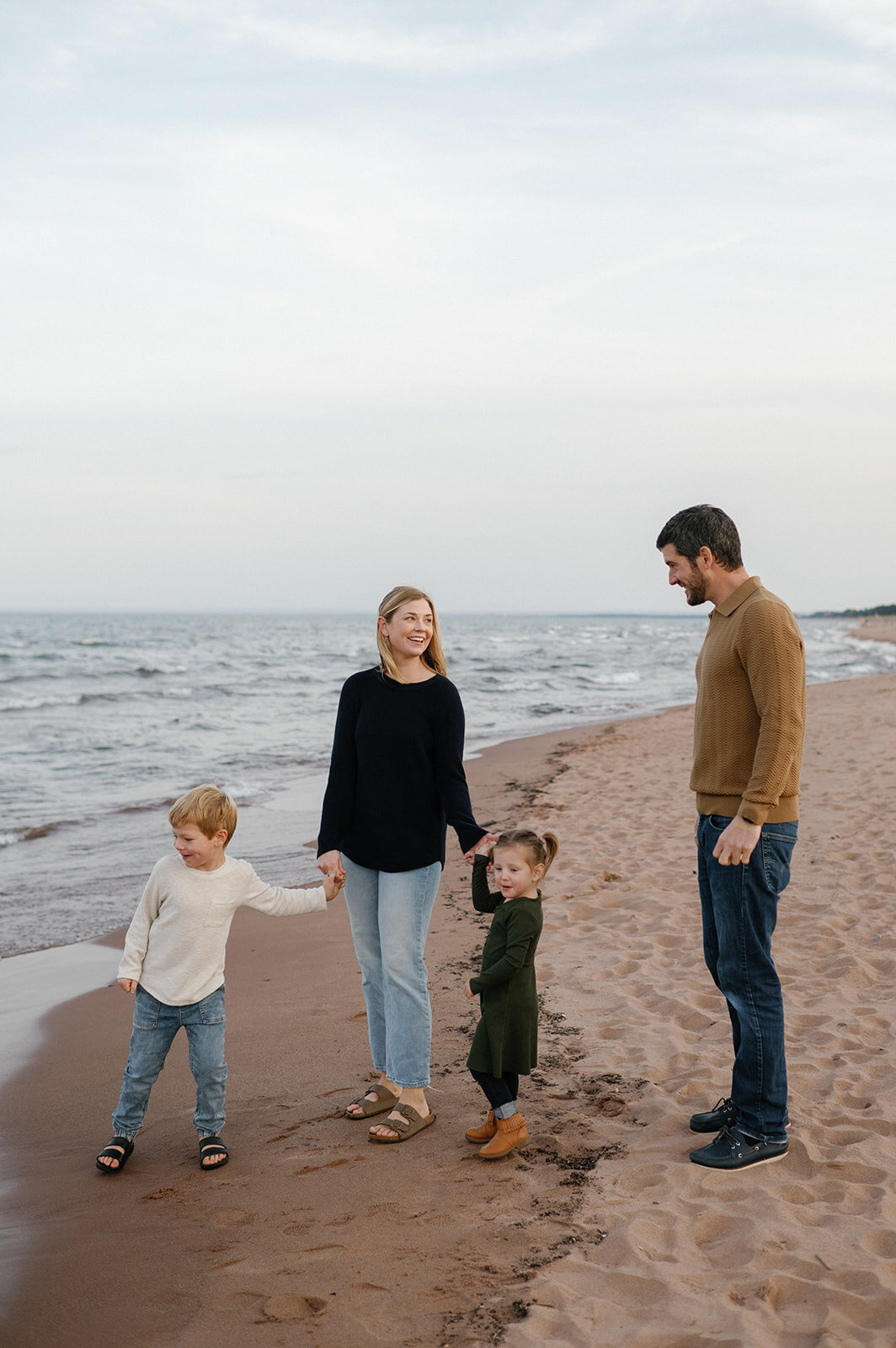 zupan-family-fall-beach-session-81_websize (1)