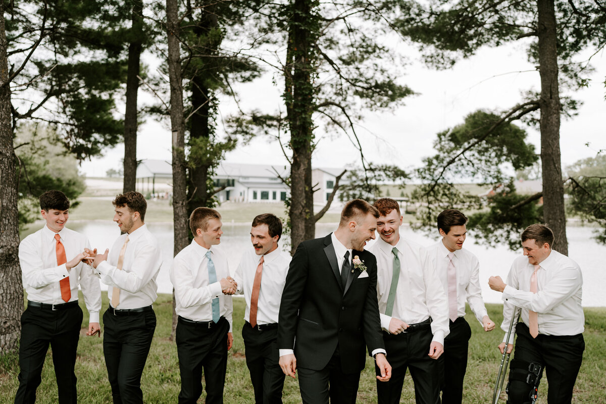 kraber-the-gathering-grounds-iowa-wedding-67