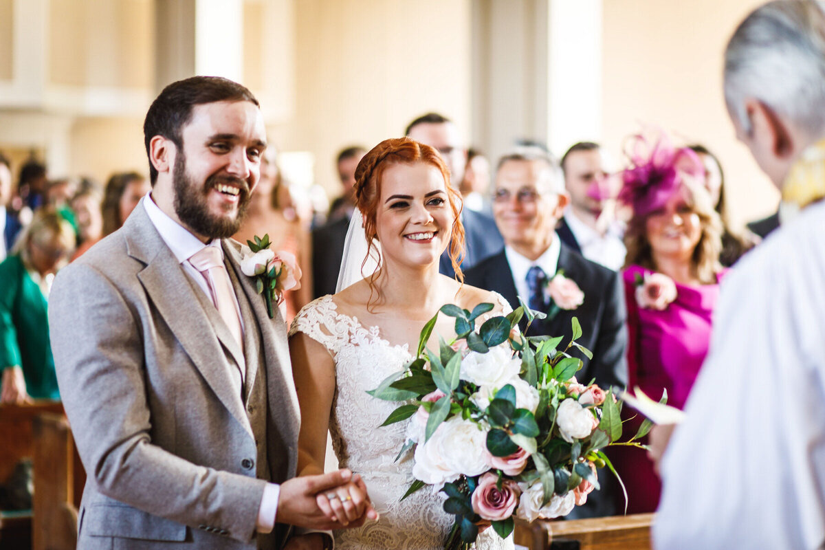 Natural Wedding Photographer Kent_CL elliharry - The lorship pub-london wedding-116-1