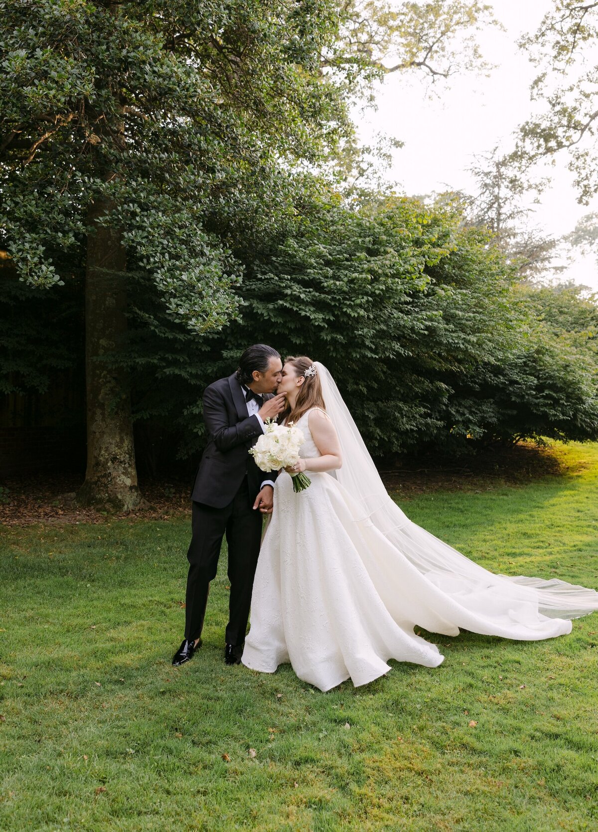 wedding-pictures-bride-and-groom