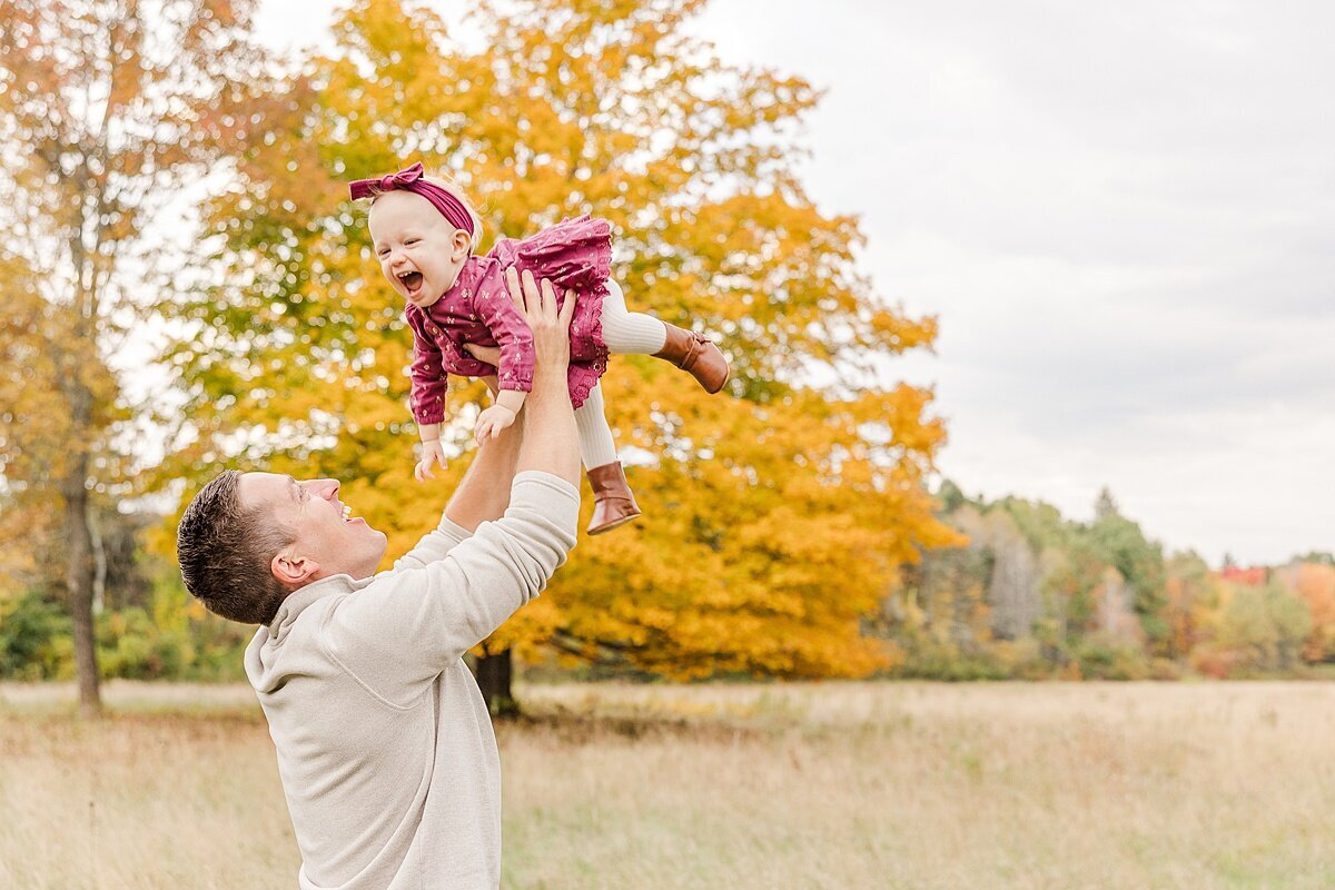 OutsiFamily Photo Session with Sara Sniderman Photography  at Cow Common, Wayland Massachusetts