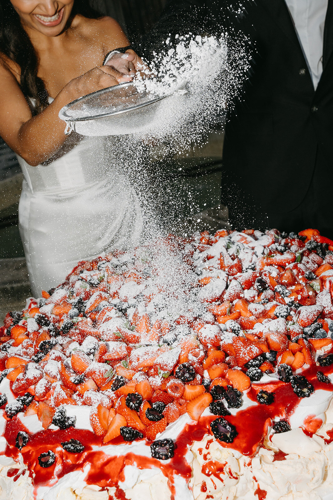 ishita-luke-chateau-de-garde-france-wedding-859