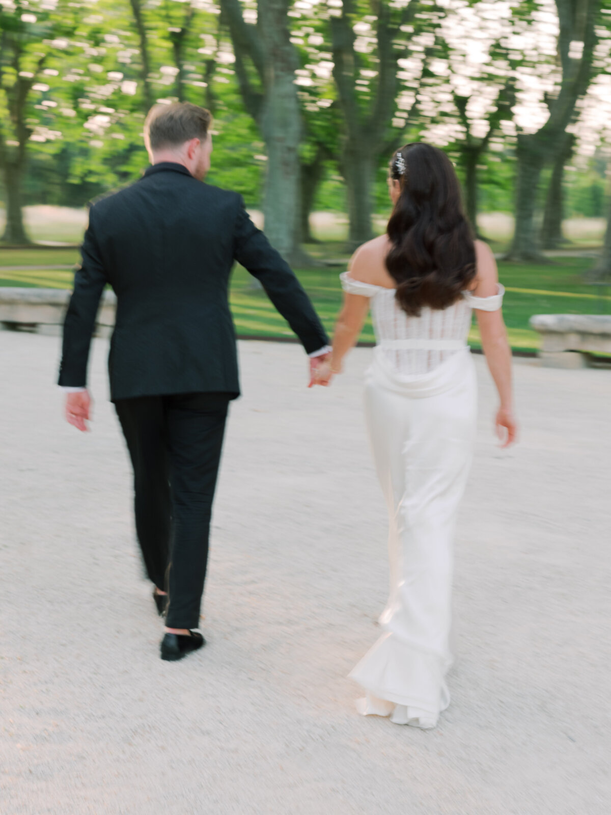 Jennifer Fox Weddings American wedding planning & design agency in Provence, crafting luxury weddings at Château de Fonscolombe sophieeptonphotographyjordynrichardwedpreview-137