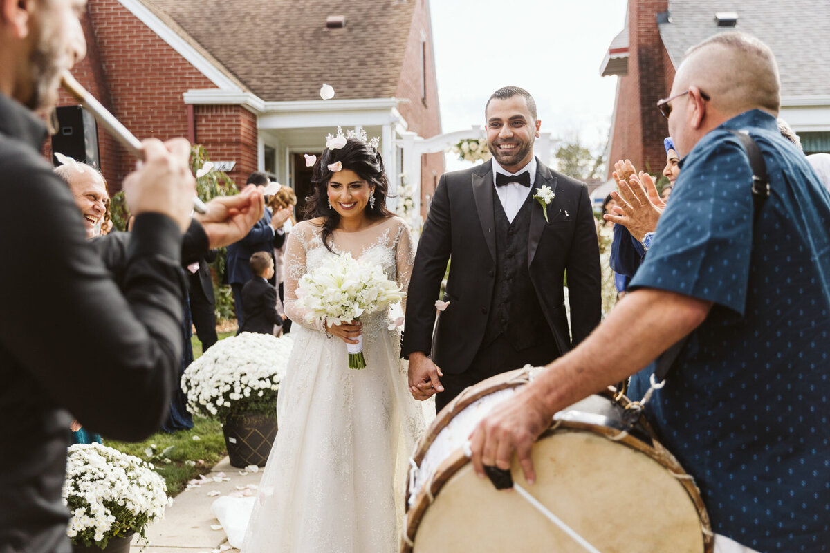 smith-photographers_michigan-wedding-19-2048x1365