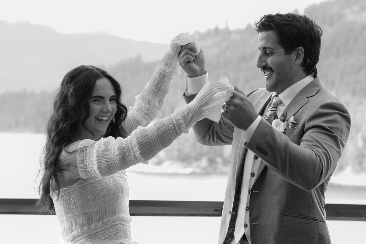 jamie-and-brian-chelsea-brown-photo-sunshine-coast-bc-wedding-photographer-86