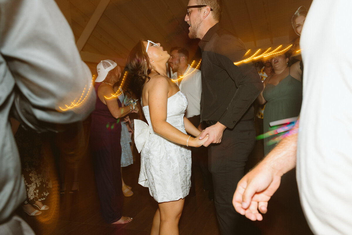 Oak-Hill-Farms-Illinois-Wedding-12