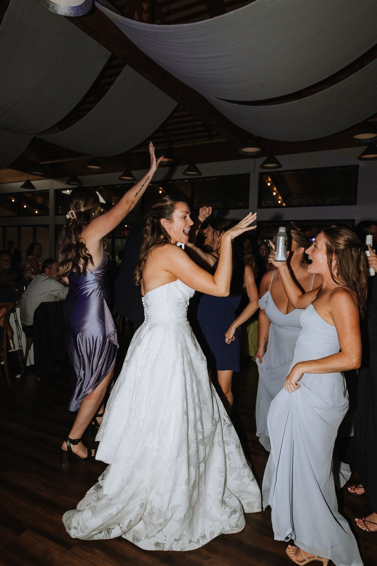 HeyHoneyPhoto_AK_W24_Sneaks-71
