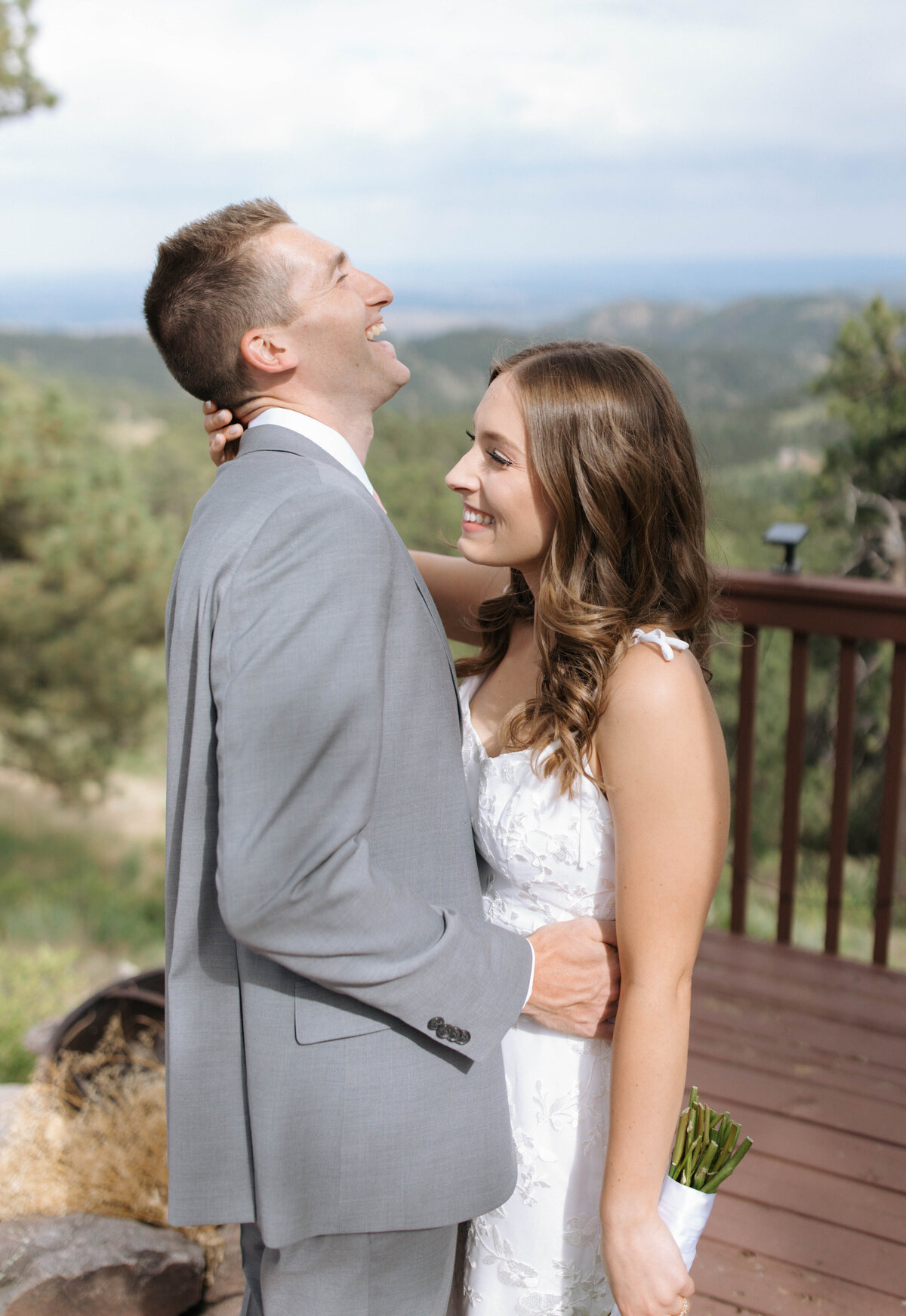 colorado-wedding-photographer-intimate-wedding-golden-elopement-gabby-rhodes-photography-61