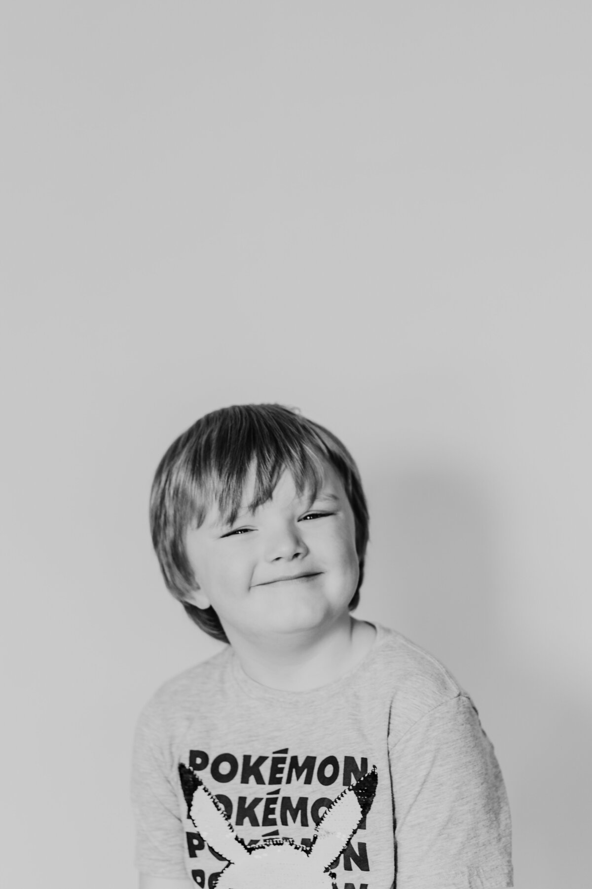 Laugh, play, and love in St. Paul! My mini sessions for kids' Personality Portraits capture the essence of your child’s uniqueness. Limited spots, book your session for timeless memories!