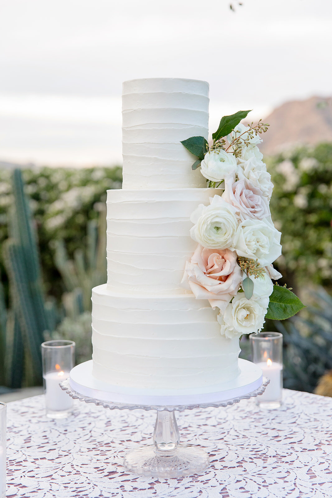 Sanctuary-Wedding-cake