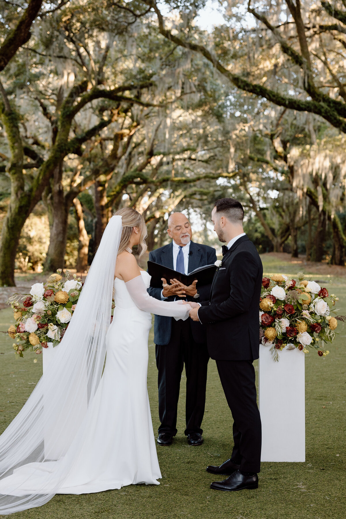 Timeless-Charleston-Tent-Garden-Party-Wedding-PC7A2114
