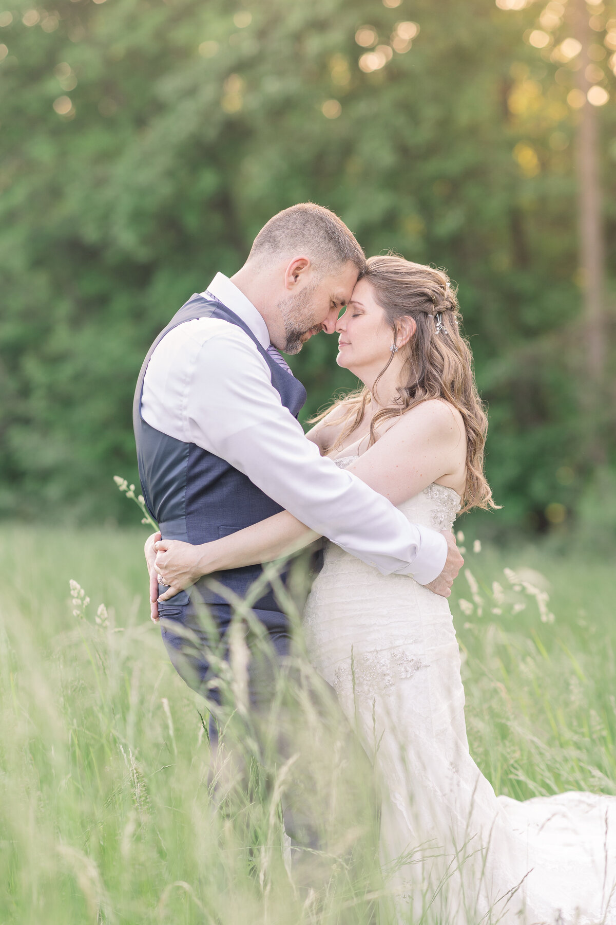 Frozen Moments by Kathy Photography |  Couple in field