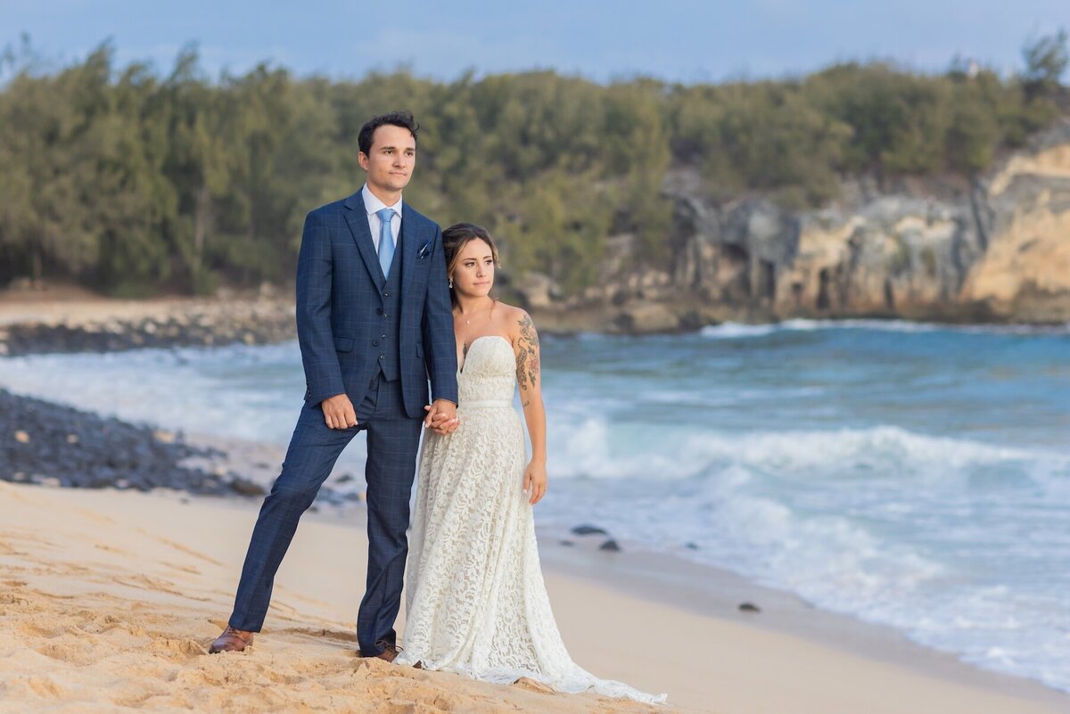 Soft, romantic light in Kauai wedding portraits