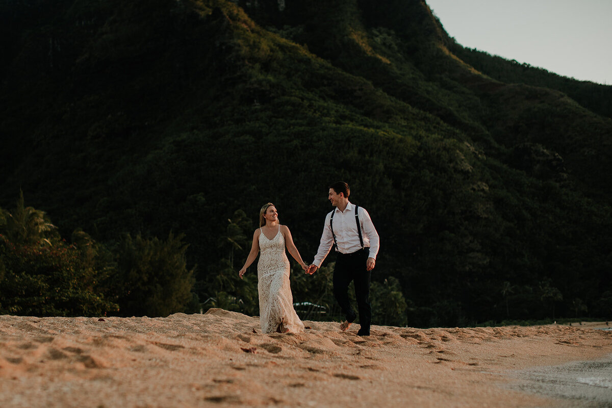 kauai-wedding-photographer-tunnels-beach-0025