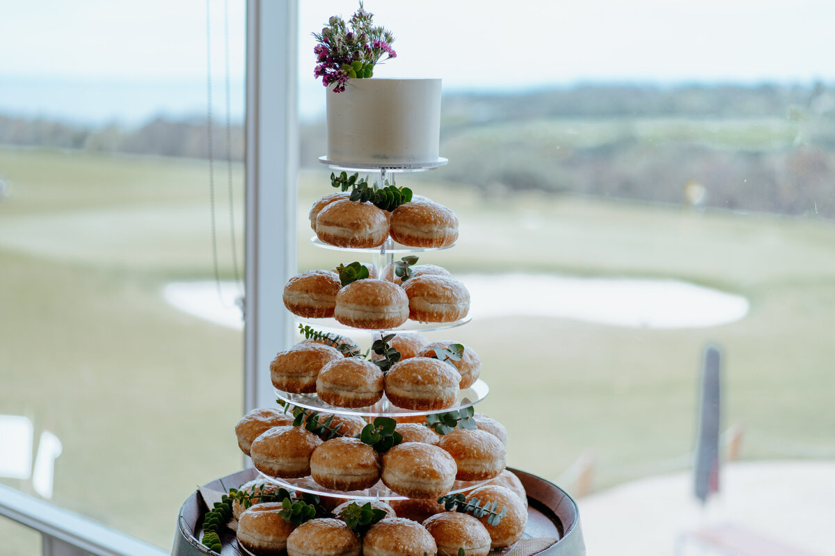 Eliza and Luke's big day by wedding photographer Mornington, Jake Grinde.