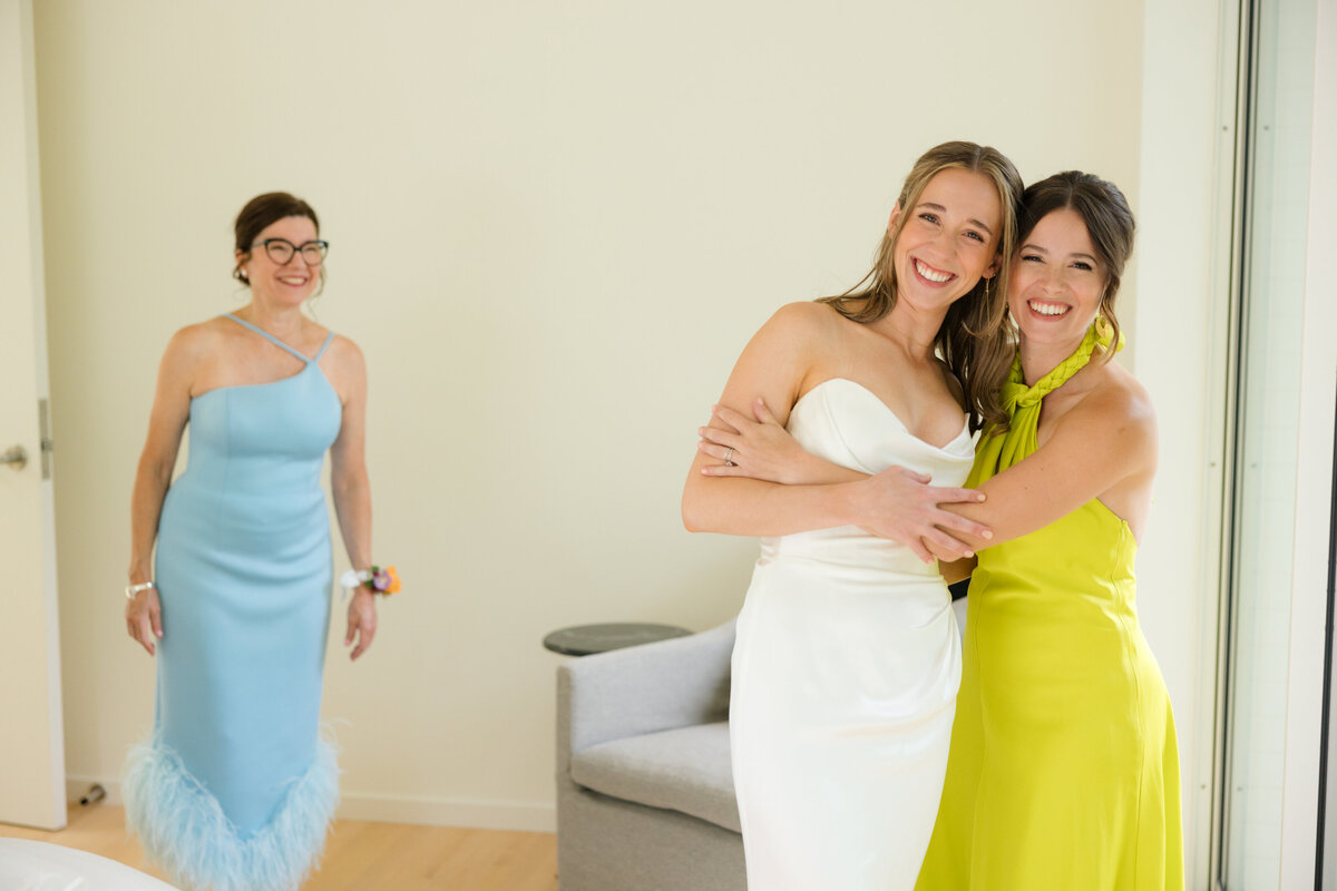 Lake-Minnetonka-wedding-Will-DeGraw-Clever-Disarray-24