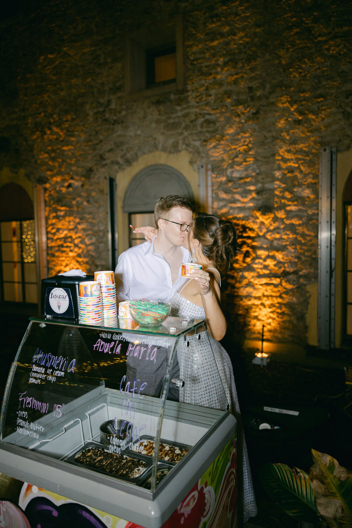 bride-groom-kissing-ice-cream-1LD-W