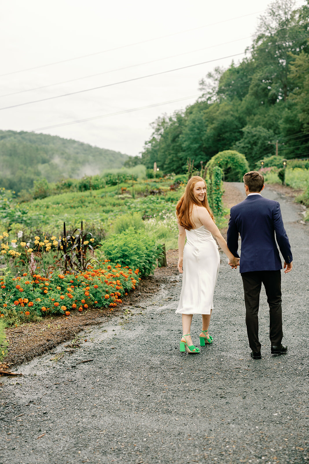 woodstock-inn-kelly-way-garden-wedding-dinner-mary-dougherty152