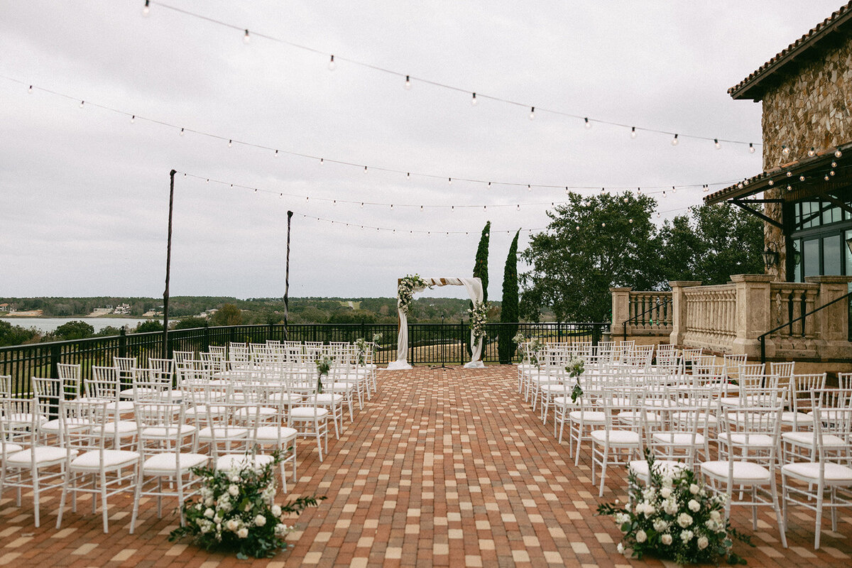 ceremony at bella collina wedding venue​
