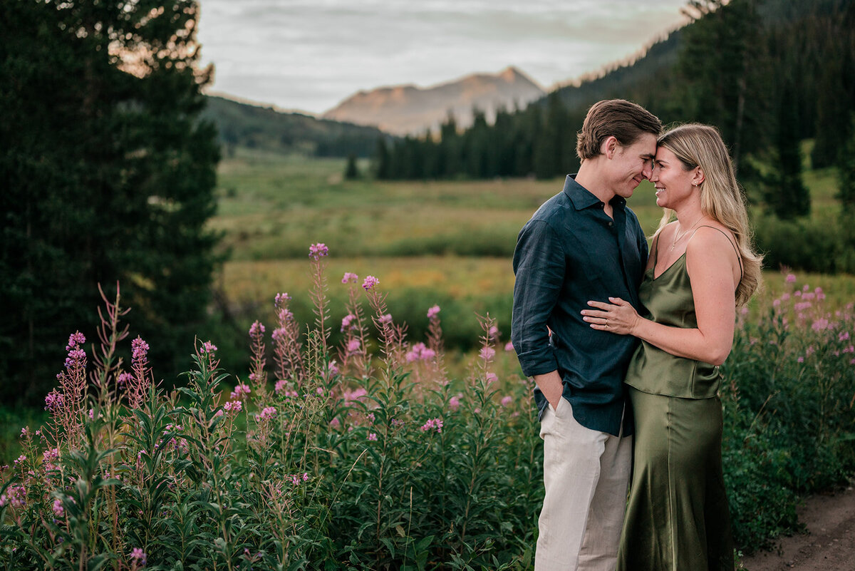 sunrise-engagement-photos-crested-butte_0549_websize