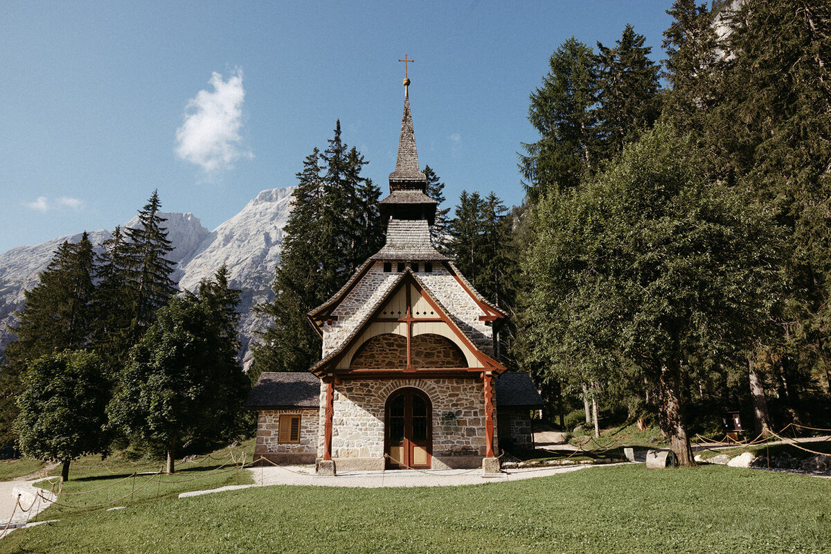 LagoDiBraies-DallinHassard-9390