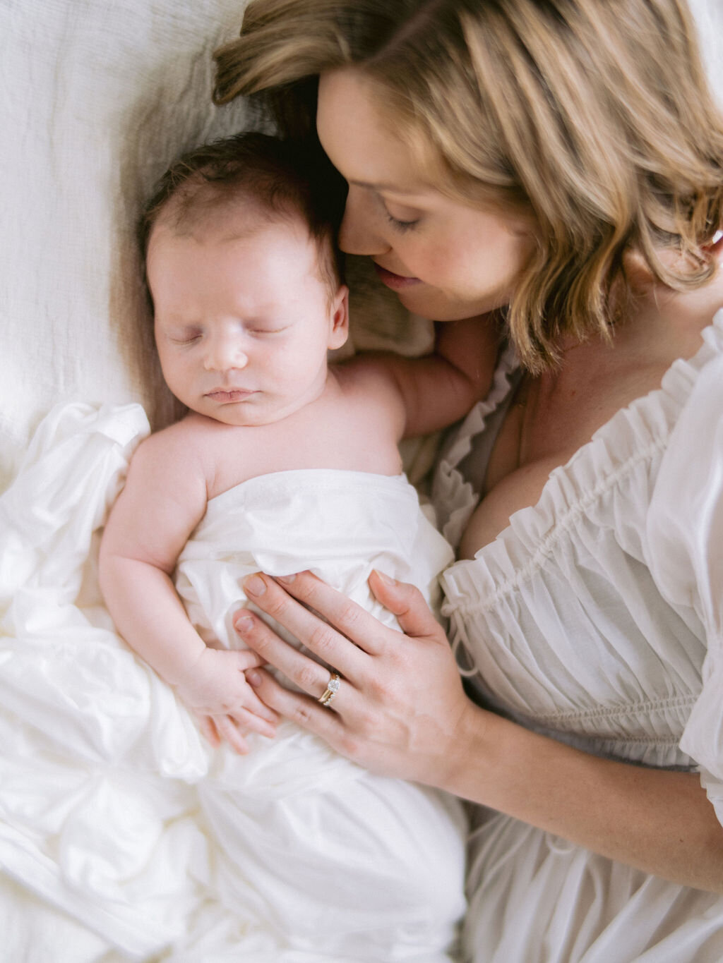NikkiSanterre_EastCoastLuxuryMotherhoodPhotography_MotherhoodElevatedWorkshop-272