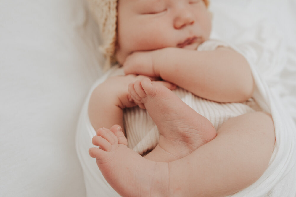 posed newborn baby detail shot - Townsville Newborn Photography by Jamie Simmons