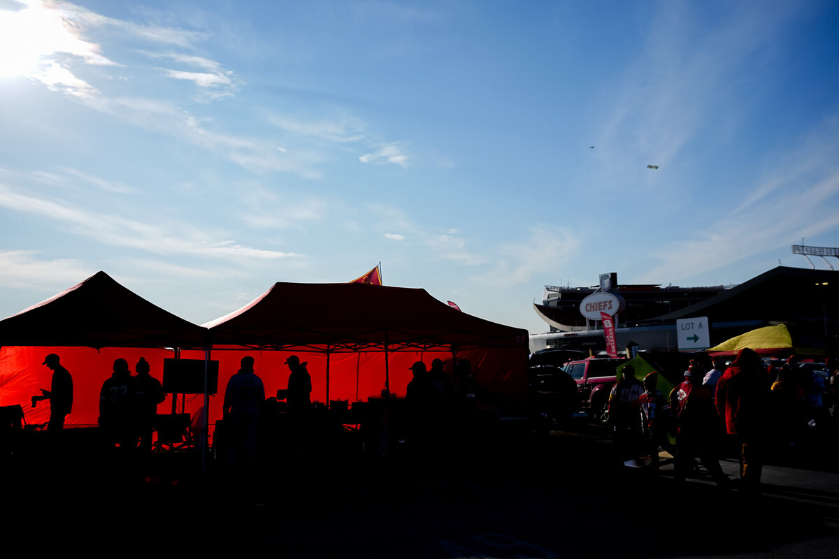kansas-city-sports-photography-chiefs-0071-stadium-tailgate-tents-sunset