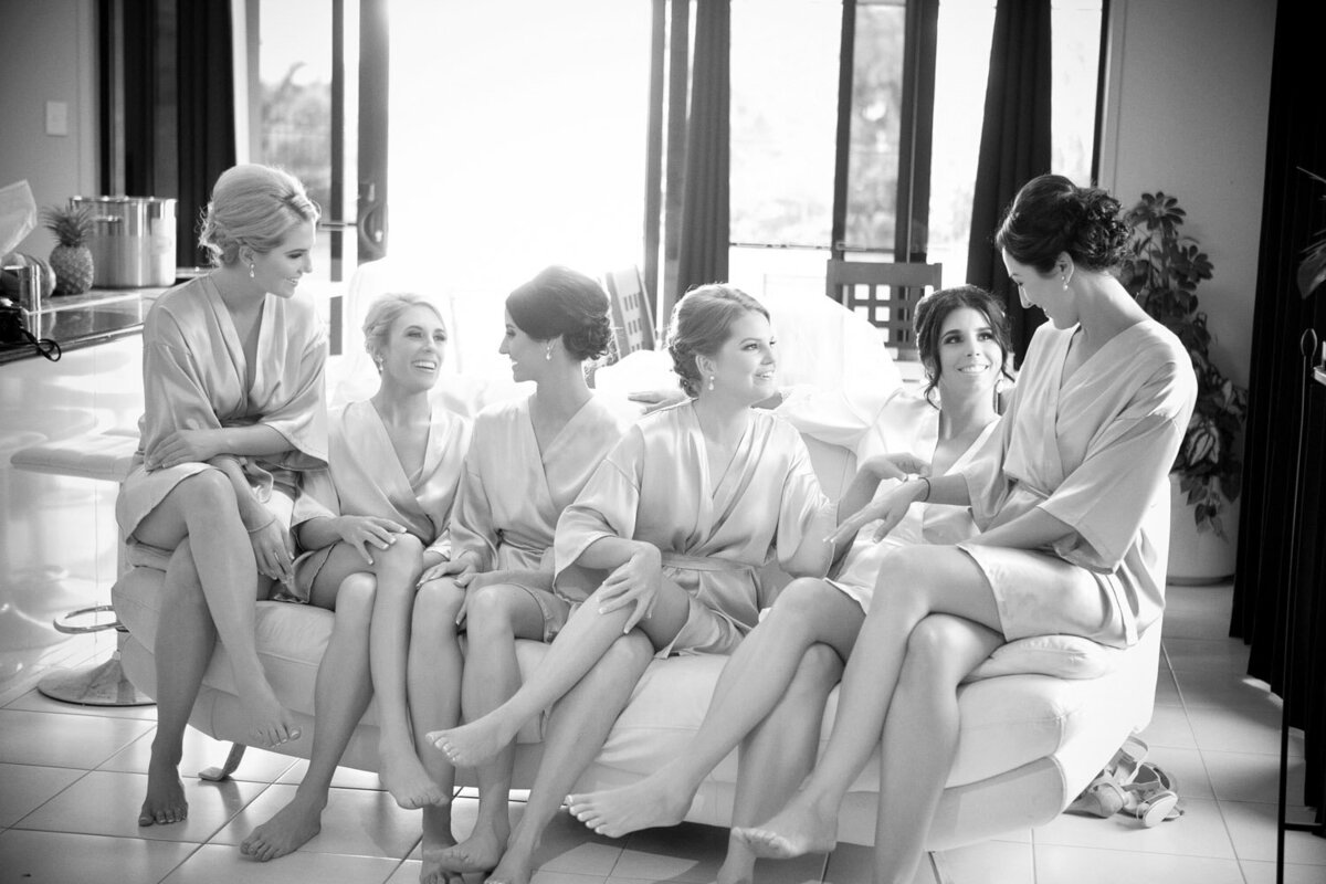 bridesmaids getting ready in Emu Park, QLD