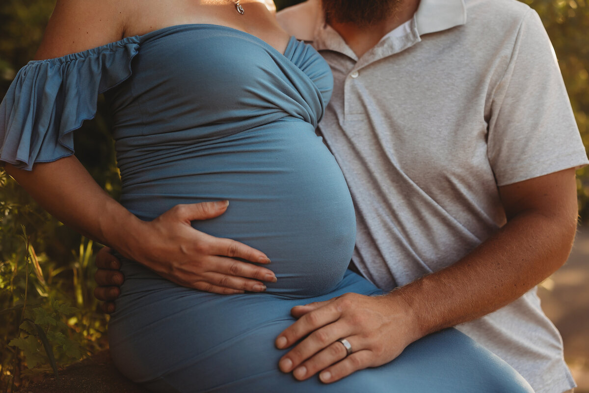 lindstrom-mn-maternity-photographer-professional-pregnancy-photos