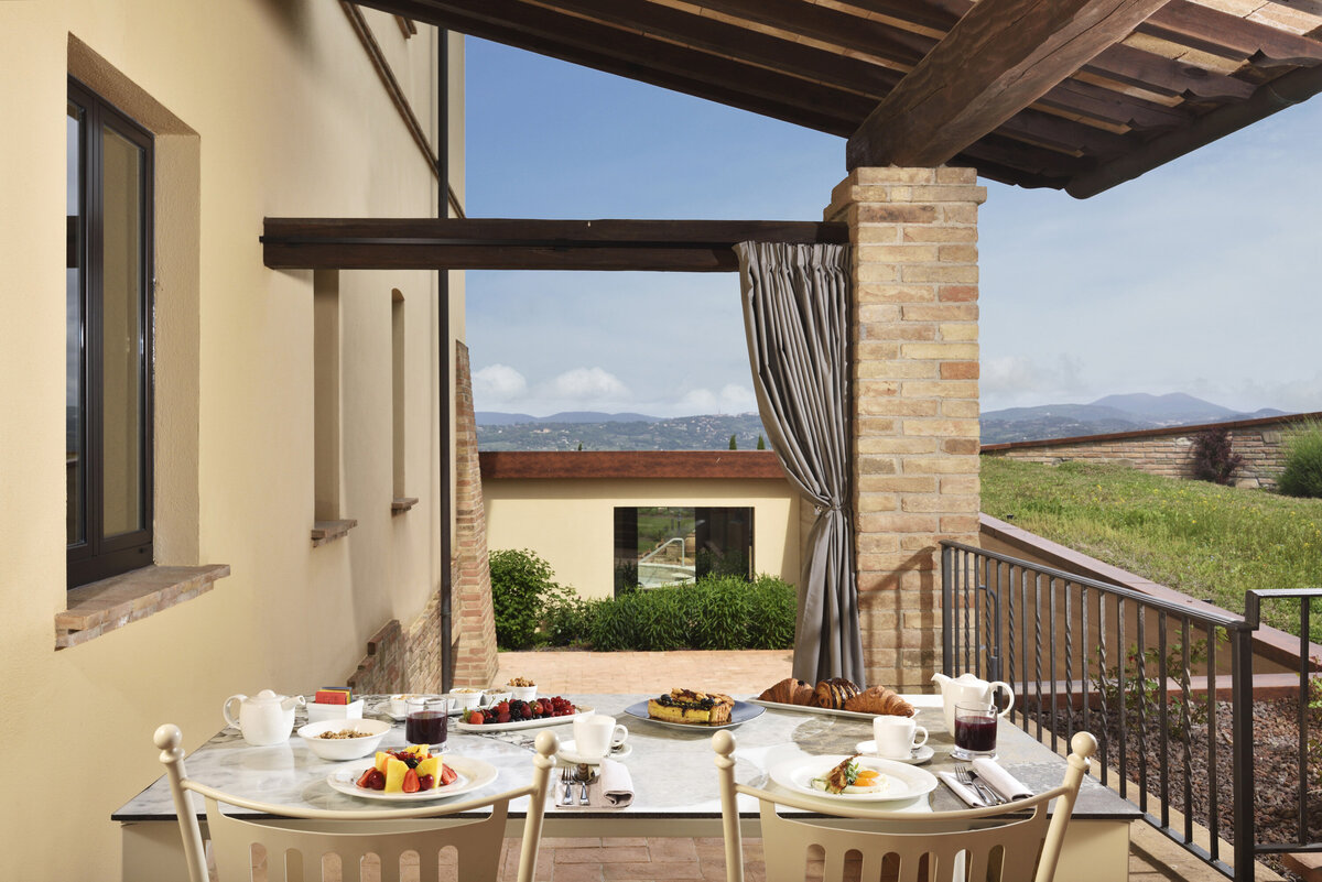 Waterstone - Borgobrufa Spa Resort - Brufa di Torgiano - Luxury Boutique Hotel - Borgobrufa Imperial Suite - patio