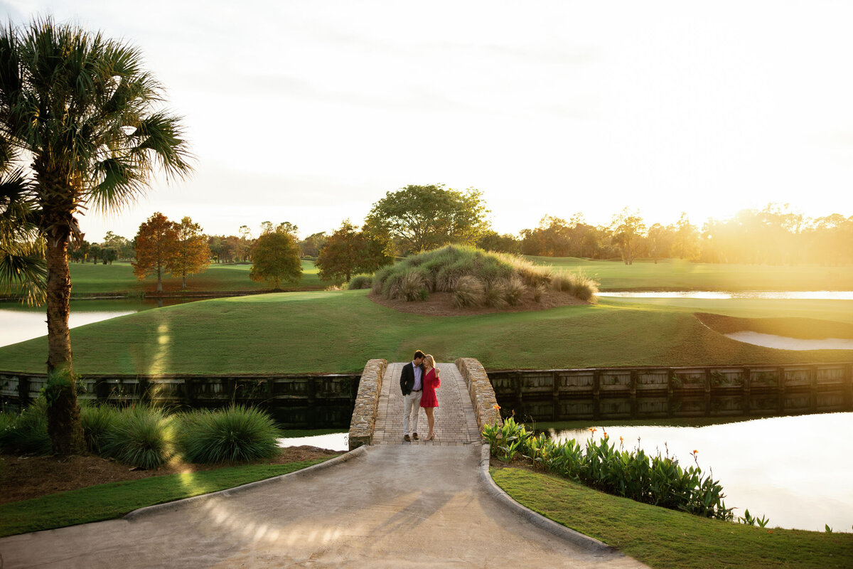 23-engagement-photo-bride-groom-orlando-wedding-photographer-28-north-22