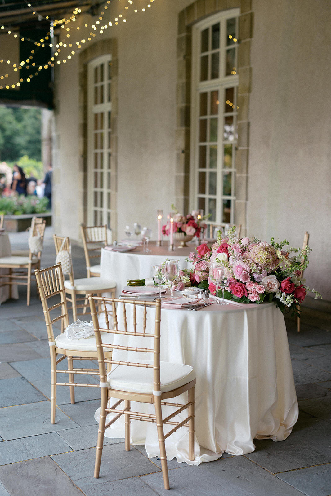 Pink destination wedding in newport-Halie Child Photography-73