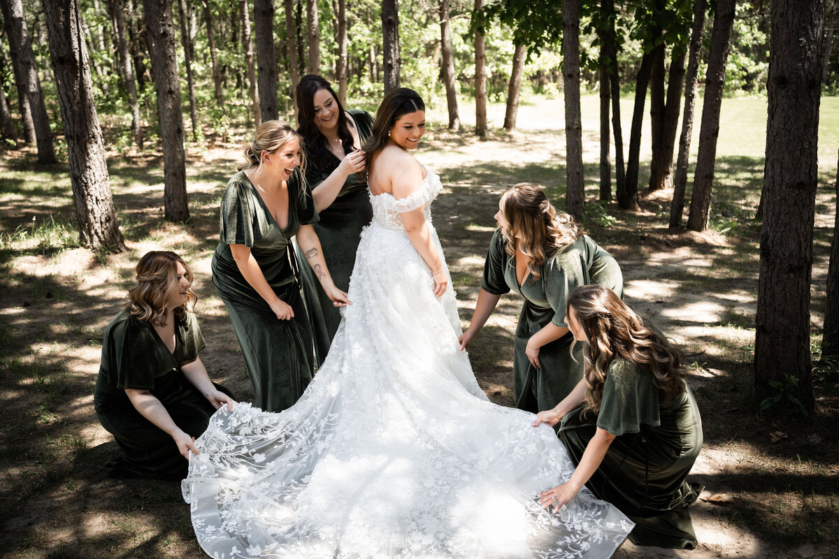 gettingready-windandwavesmedia-10